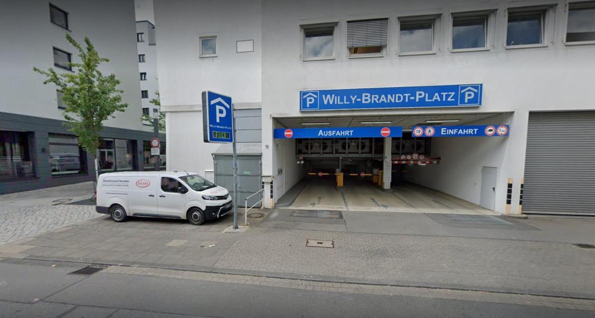 4-Schlafzimmer-Terrassensuite Oasis - Workspace Em-Apartments Deutschland Bielefeld Kültér fotó